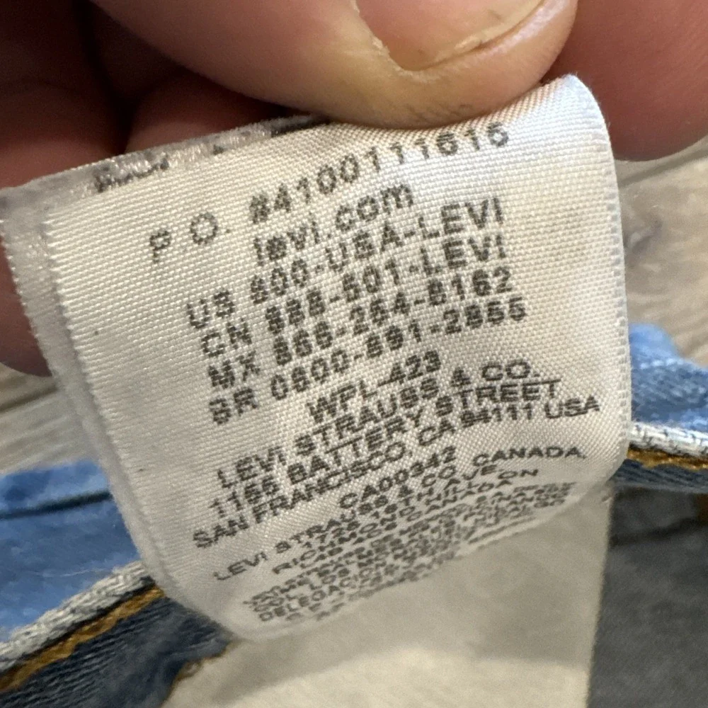 Levi's 505 Straight Fit Denim Jeans Mens 36x29 Darker‎ Wash 5 Pocket 100% Cotton
